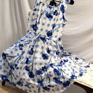 Vintage 1940s/ 1950s Dress with belt